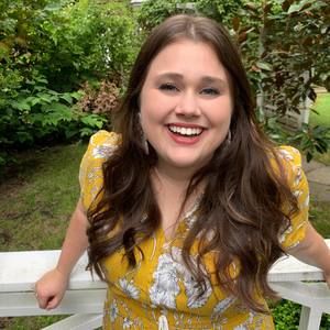 Meet your Posher, Natalie